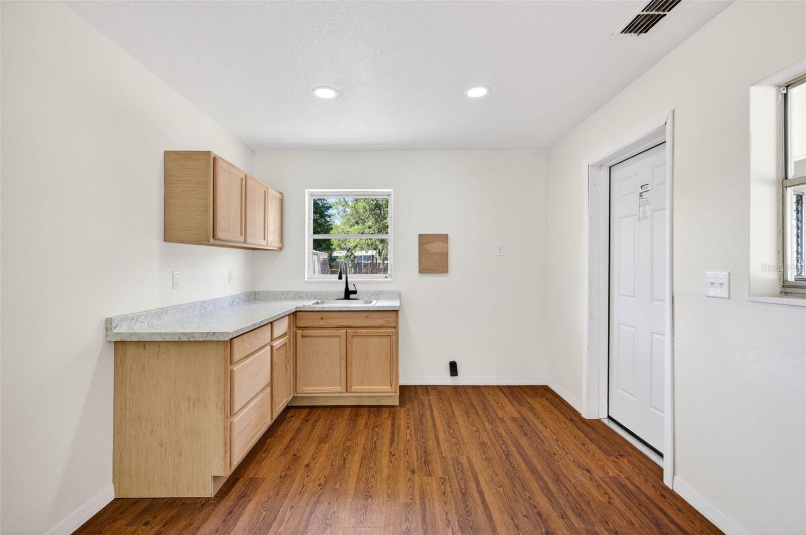 34816 EVERGREEN WAY, DADE CITY, FL, 33523
