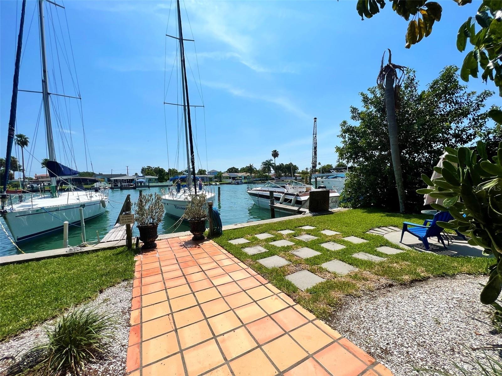 12175 3RD ST E #10, TREASURE ISLAND, FL, 33706