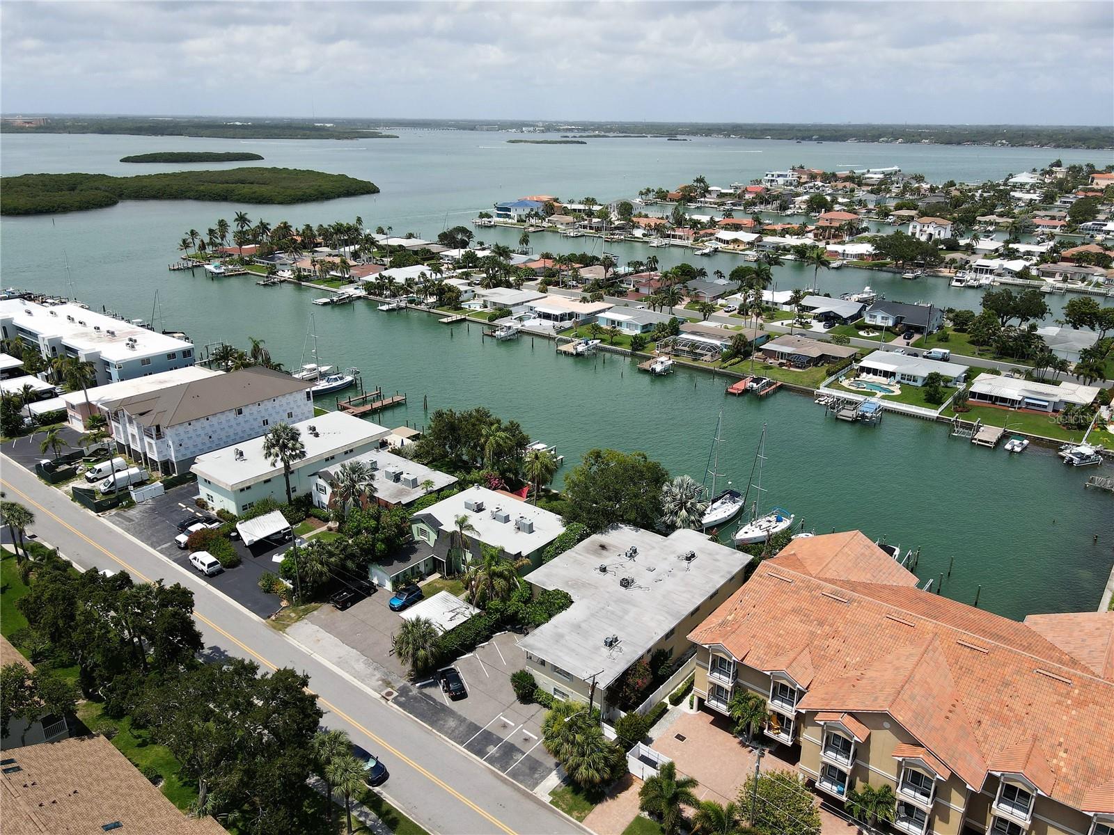 12175 3RD ST E #10, TREASURE ISLAND, FL, 33706