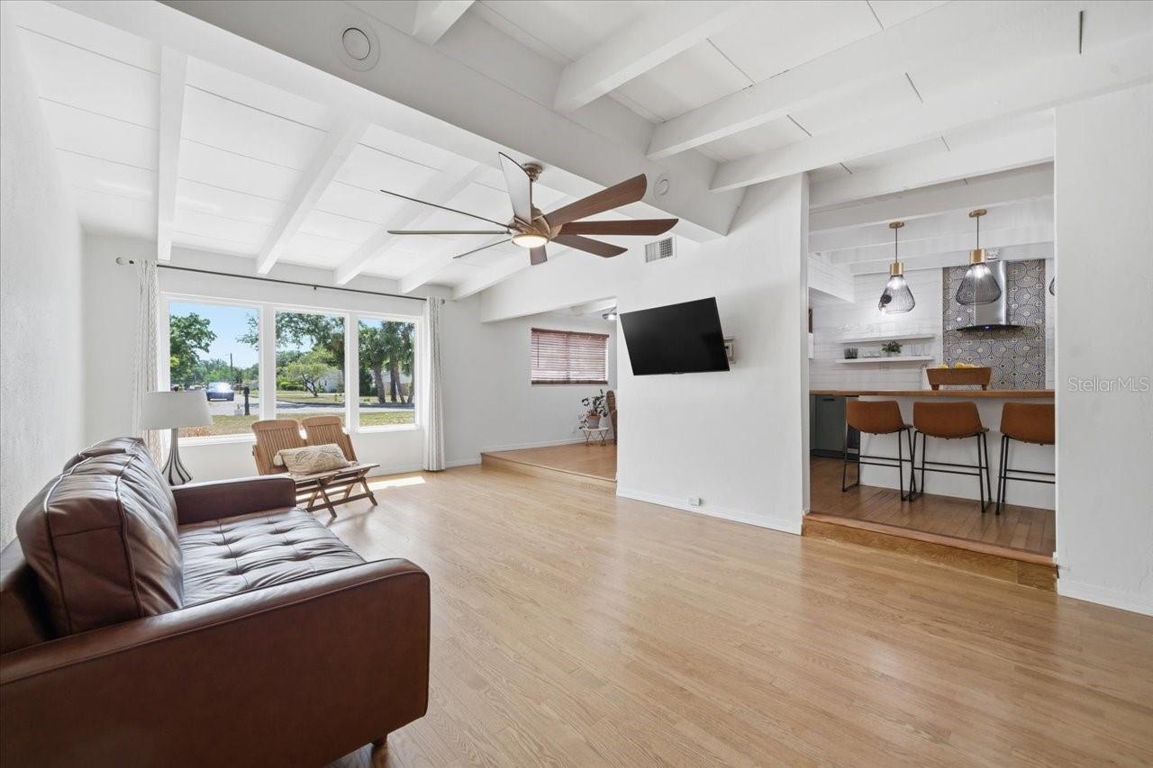 9718 N OREGON AVE, TAMPA, FL, 33612