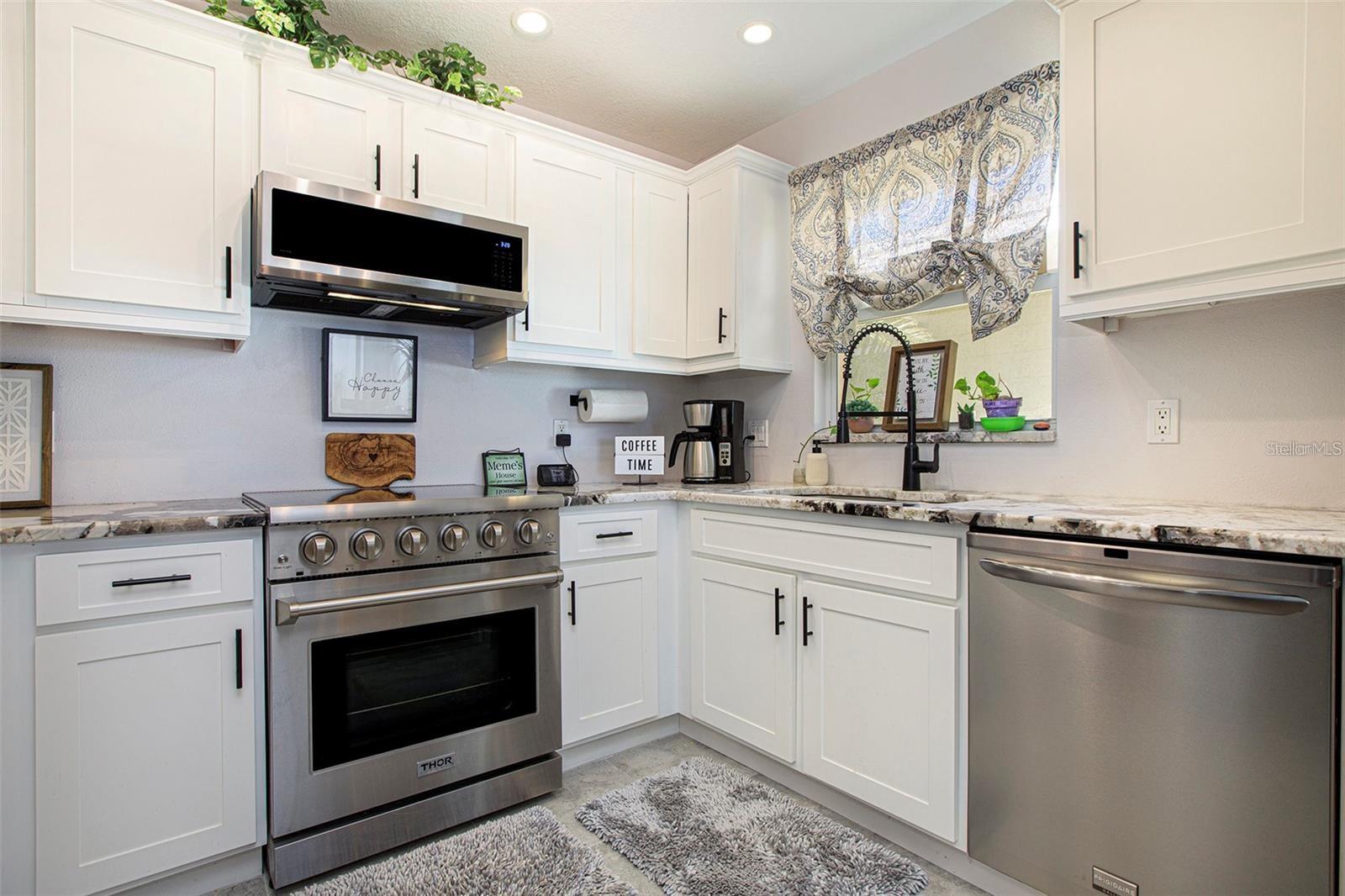 10215 MANATEE AVE W #7, BRADENTON, FL, 34209