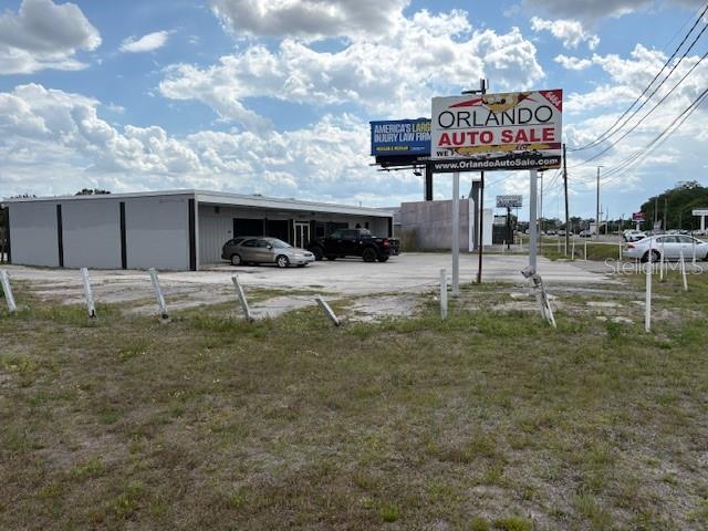 6464 E COLONIAL DR, ORLANDO, FL, 32807