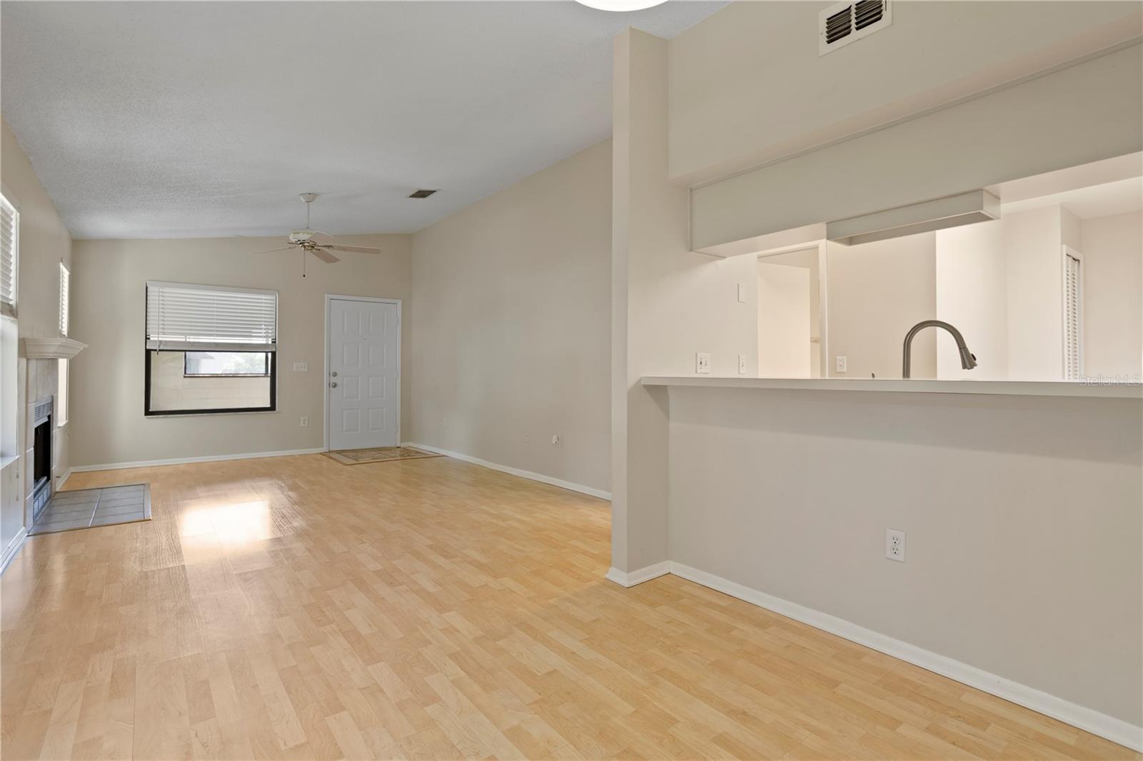 3130 S SEMORAN BLVD #307, ORLANDO, FL, 32822