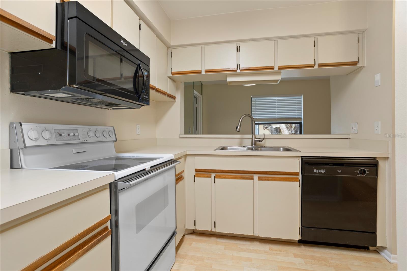 3130 S SEMORAN BLVD #307, ORLANDO, FL, 32822