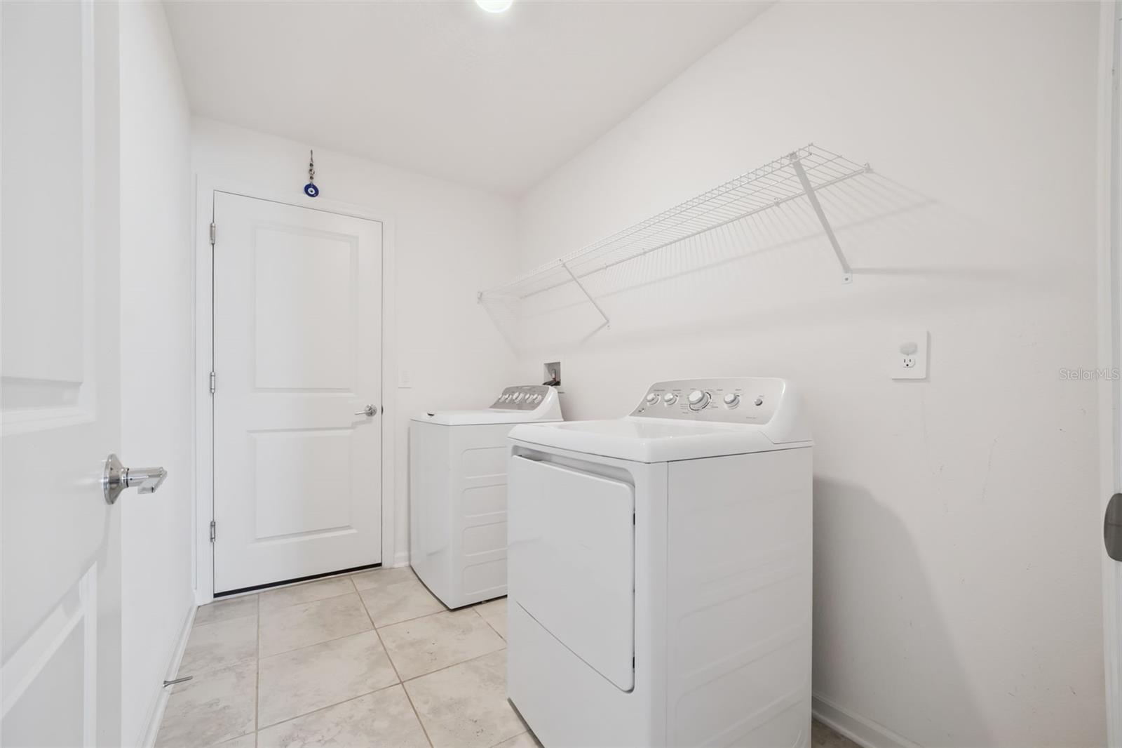 893 LAUREL VIEW WAY, GROVELAND, FL, 34736