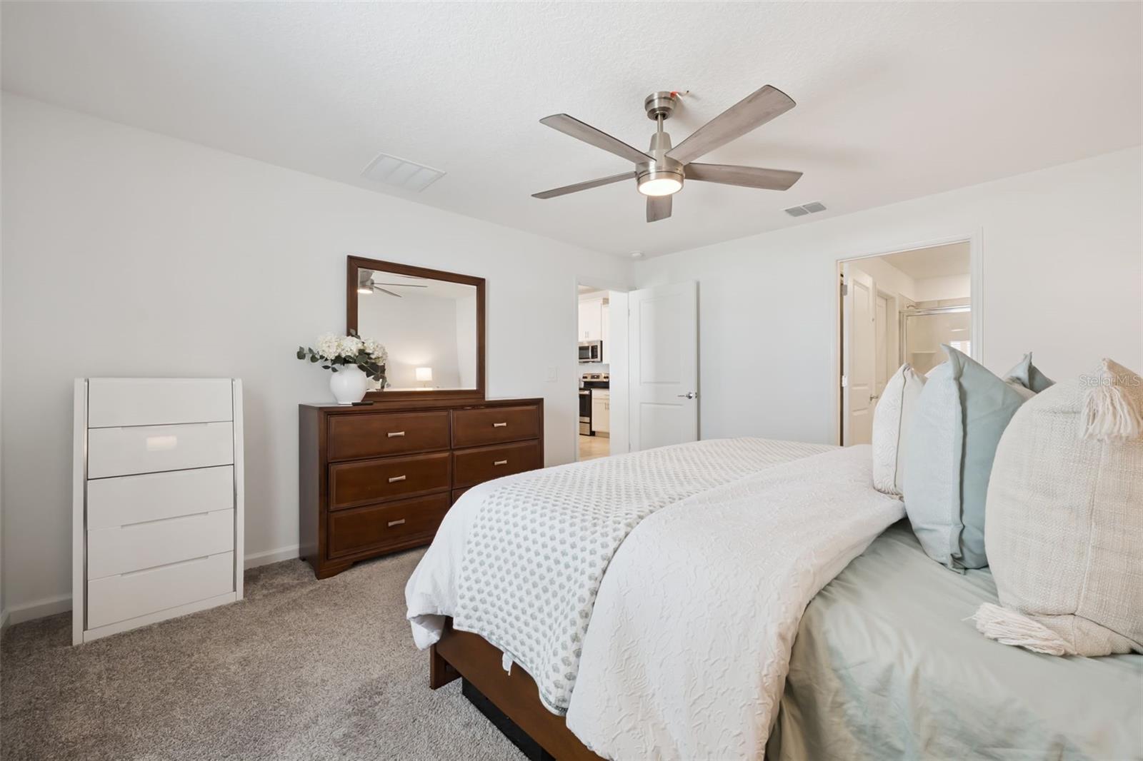 893 LAUREL VIEW WAY, GROVELAND, FL, 34736
