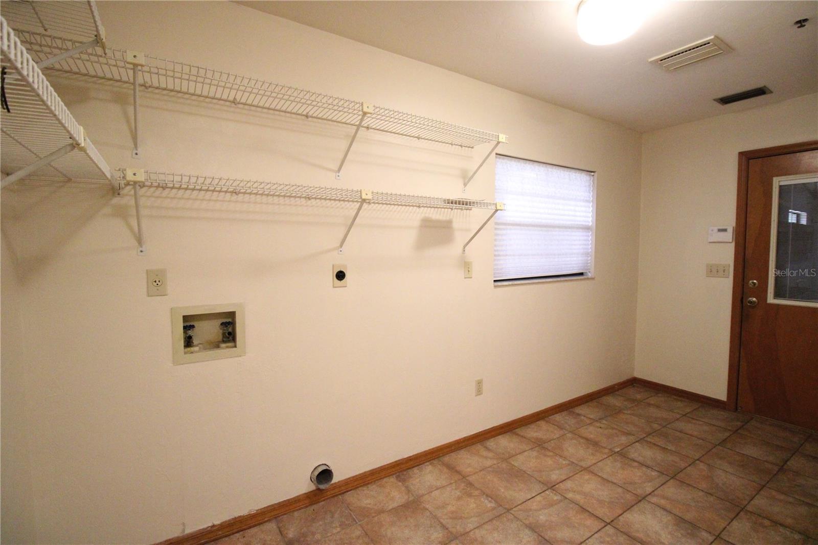4035 NW 37TH DR, GAINESVILLE, FL, 32606