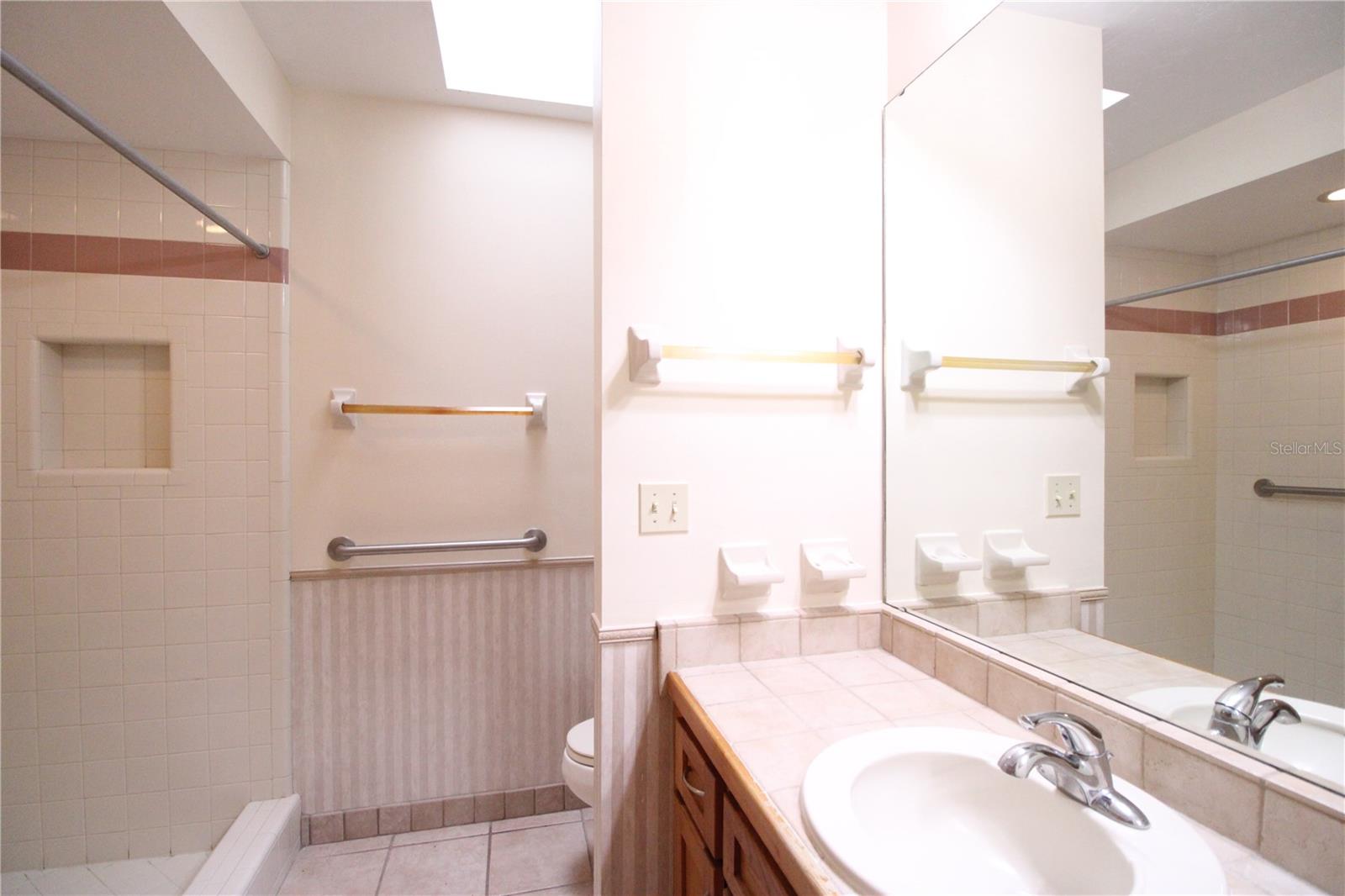 4035 NW 37TH DR, GAINESVILLE, FL, 32606