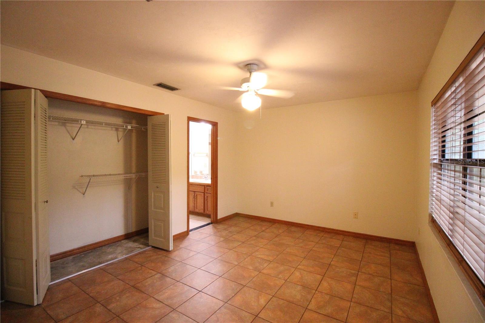4035 NW 37TH DR, GAINESVILLE, FL, 32606