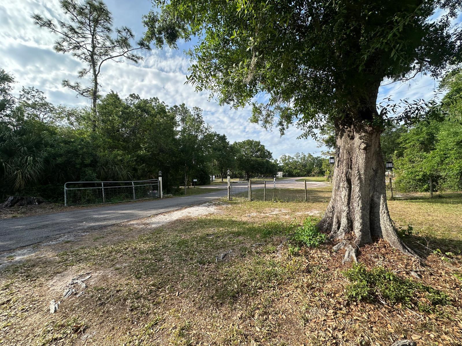 3104 BROKEN ARROW CT, WIMAUMA, FL, 33598