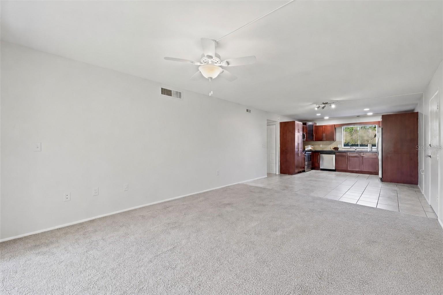 8601 HURON CT #44, TAMPA, FL, 33614