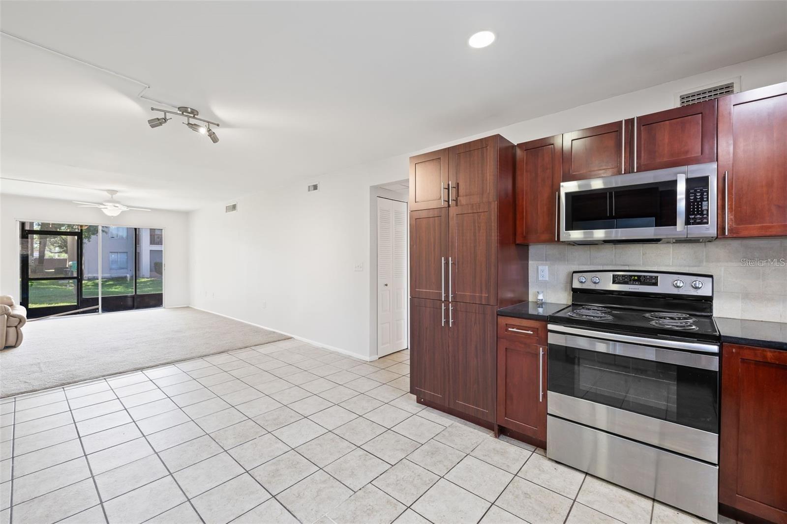 8601 HURON CT #44, TAMPA, FL, 33614