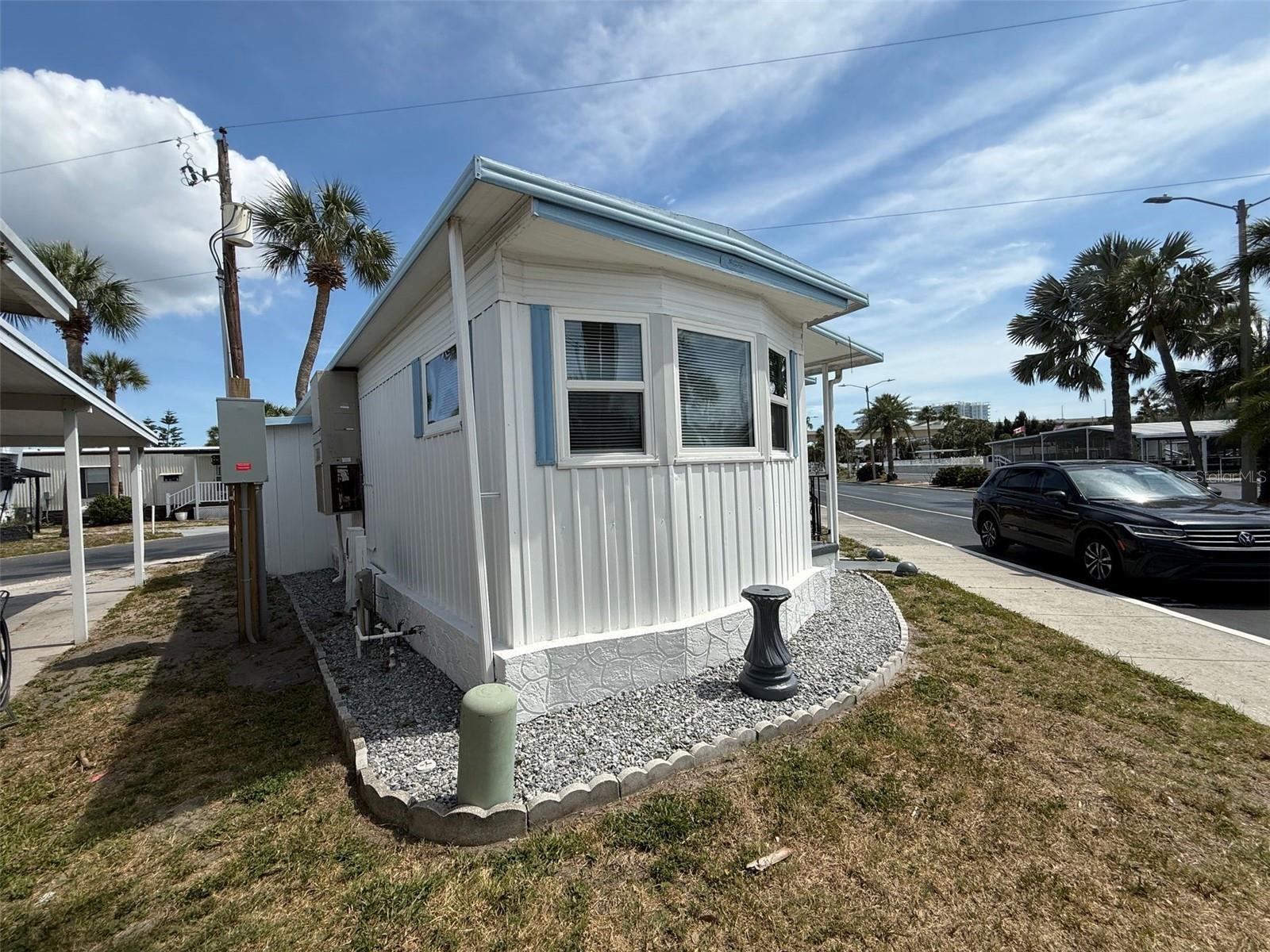 4851 W GANDY BLVD #B7L13, TAMPA, FL, 33611