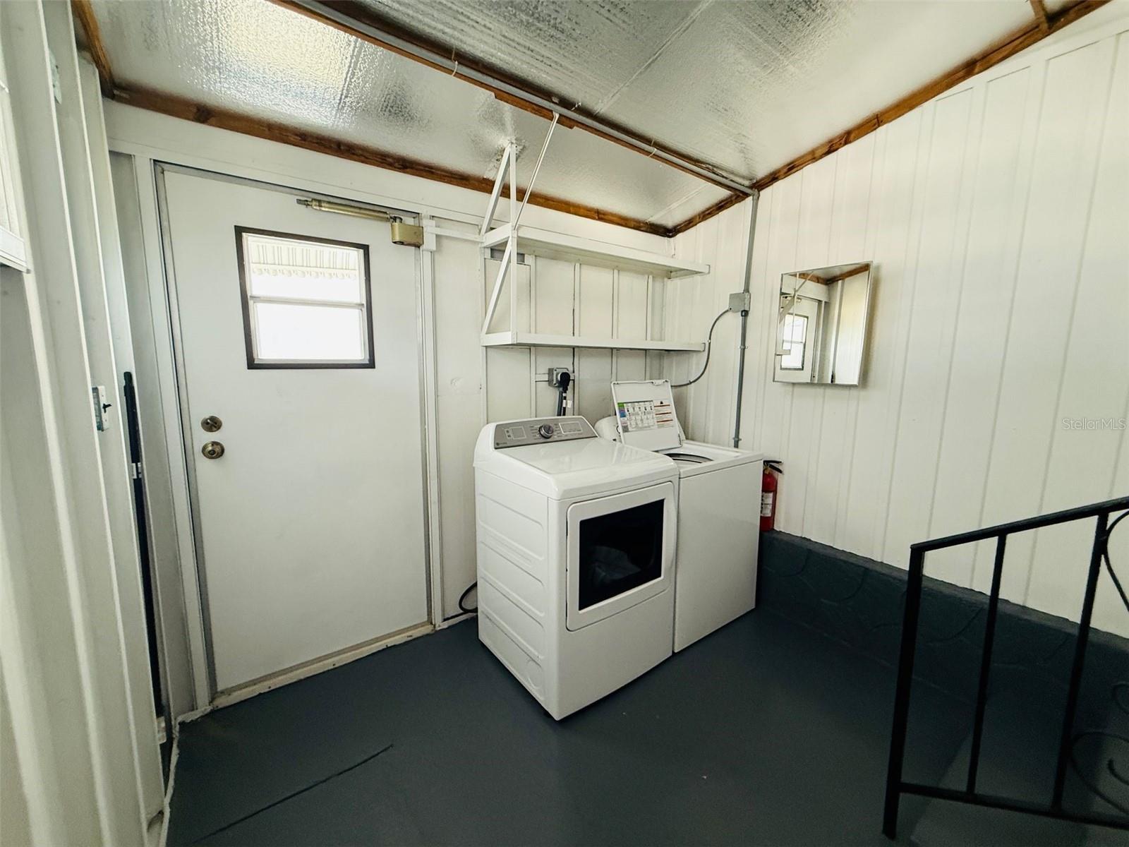 4851 W GANDY BLVD #B7L13, TAMPA, FL, 33611
