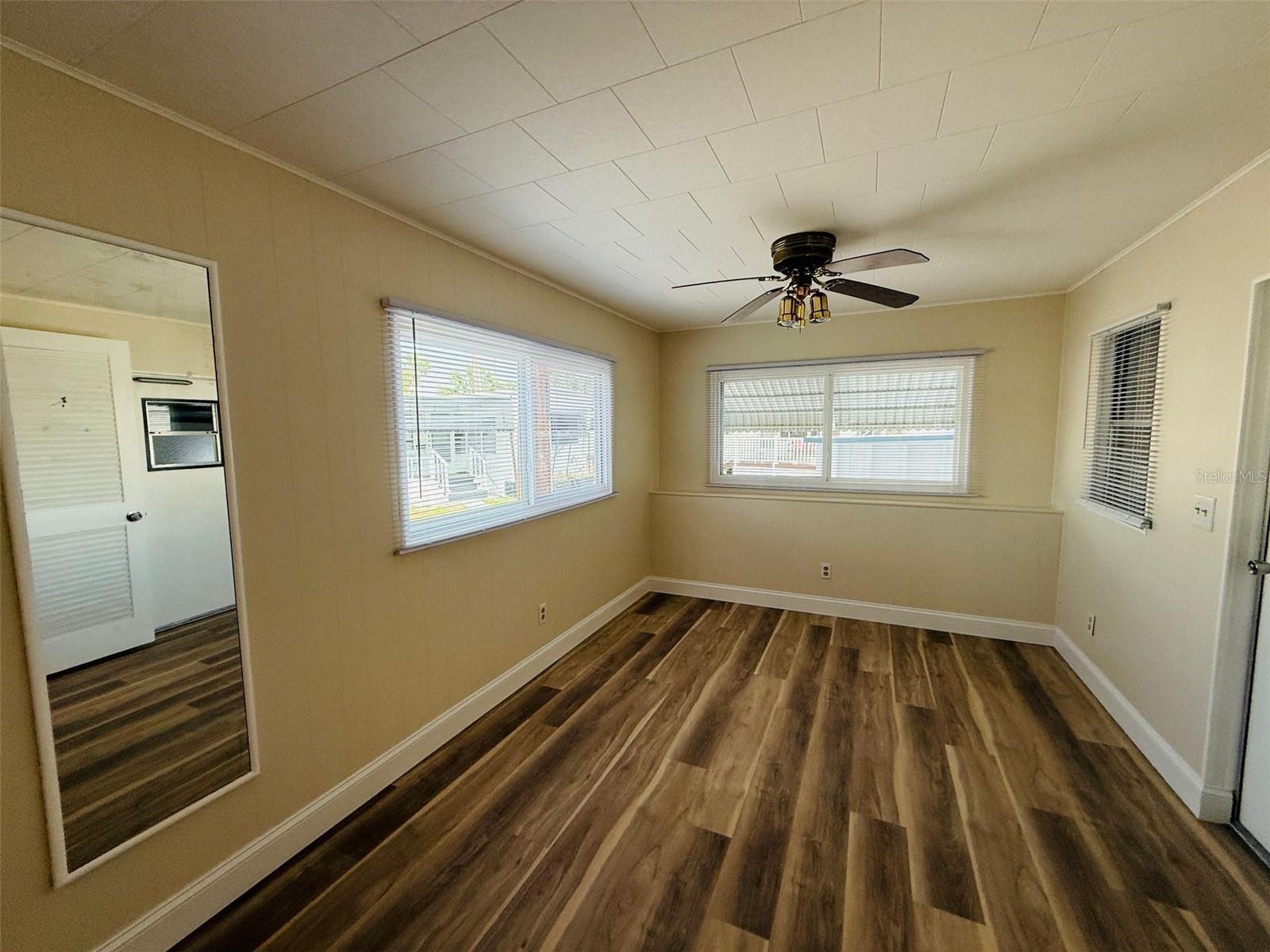 4851 W GANDY BLVD #B7L13, TAMPA, FL, 33611