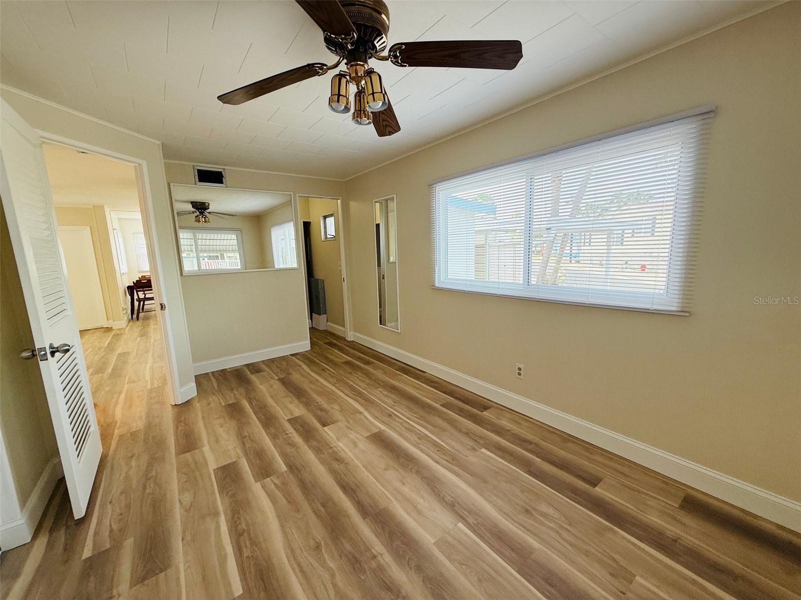 4851 W GANDY BLVD #B7L13, TAMPA, FL, 33611
