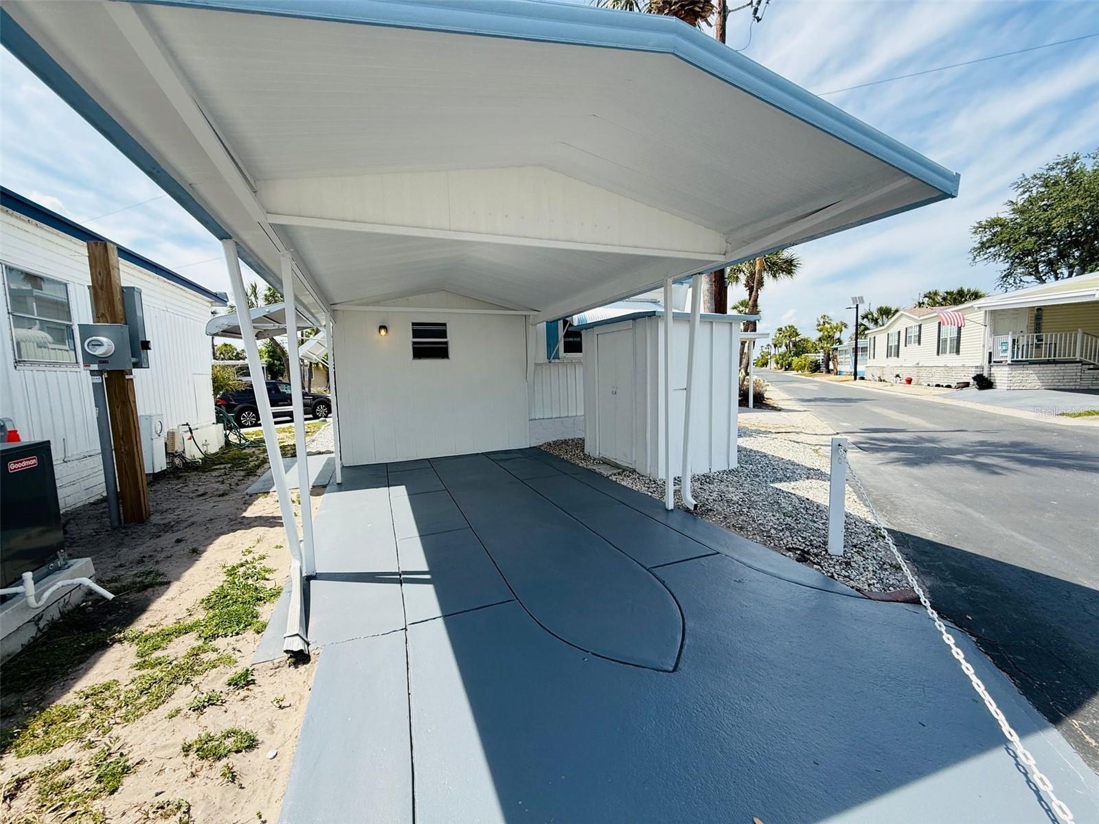 4851 W GANDY BLVD #B7L13, TAMPA, FL, 33611
