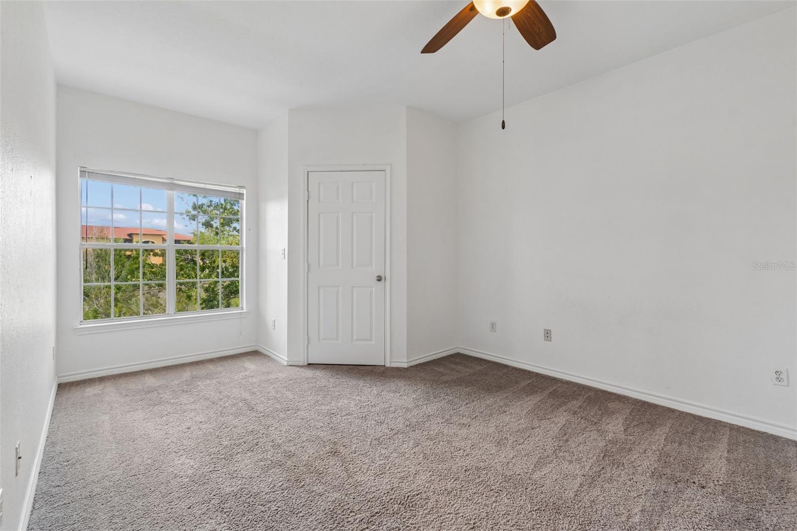 4304 BAYSIDE VILLAGE DR #204, TAMPA, FL, 33615