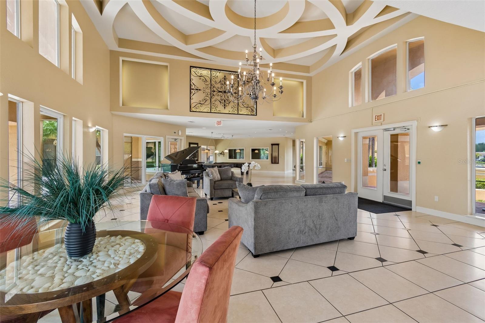 4304 BAYSIDE VILLAGE DR #204, TAMPA, FL, 33615