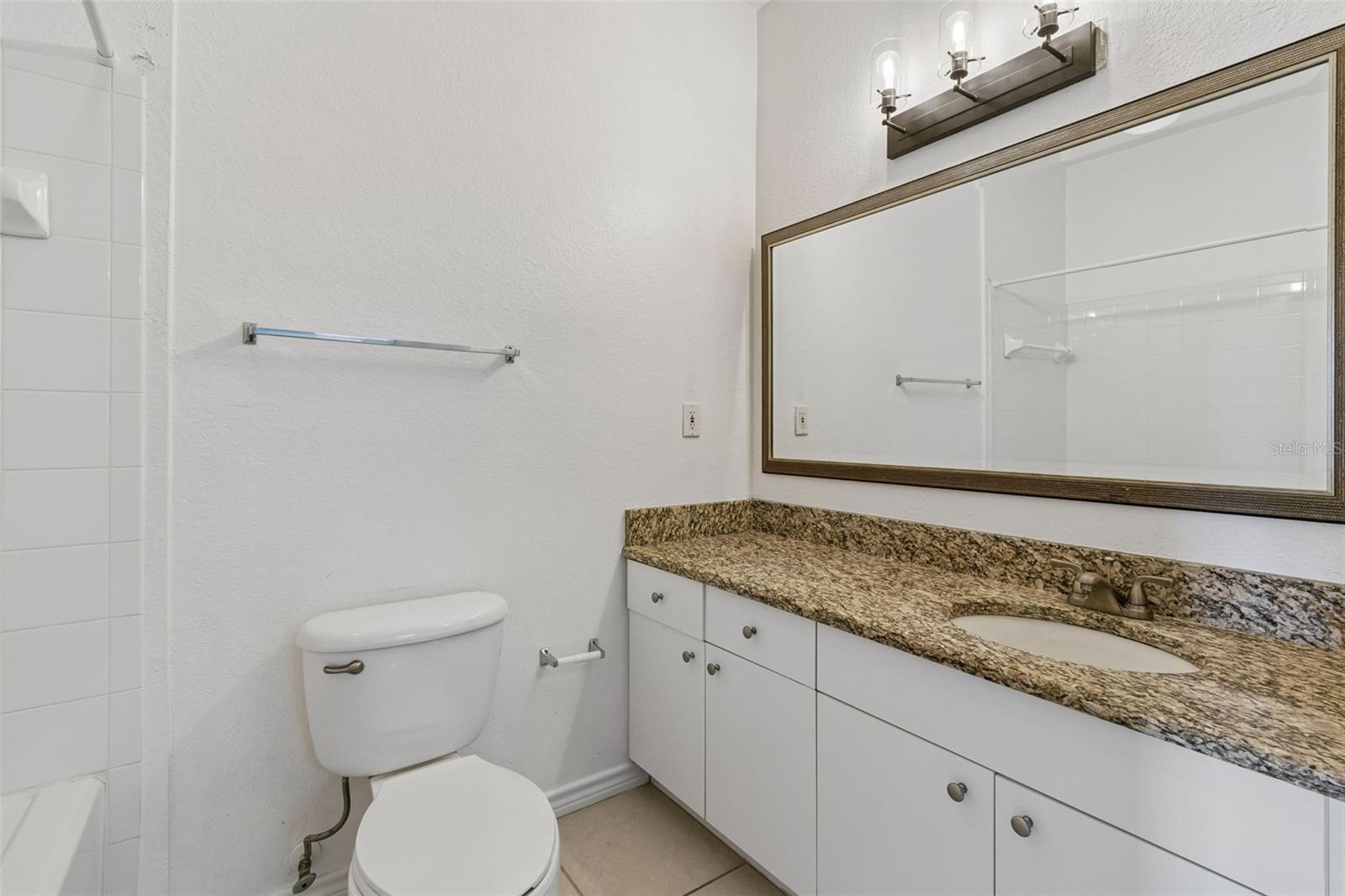 4304 BAYSIDE VILLAGE DR #204, TAMPA, FL, 33615