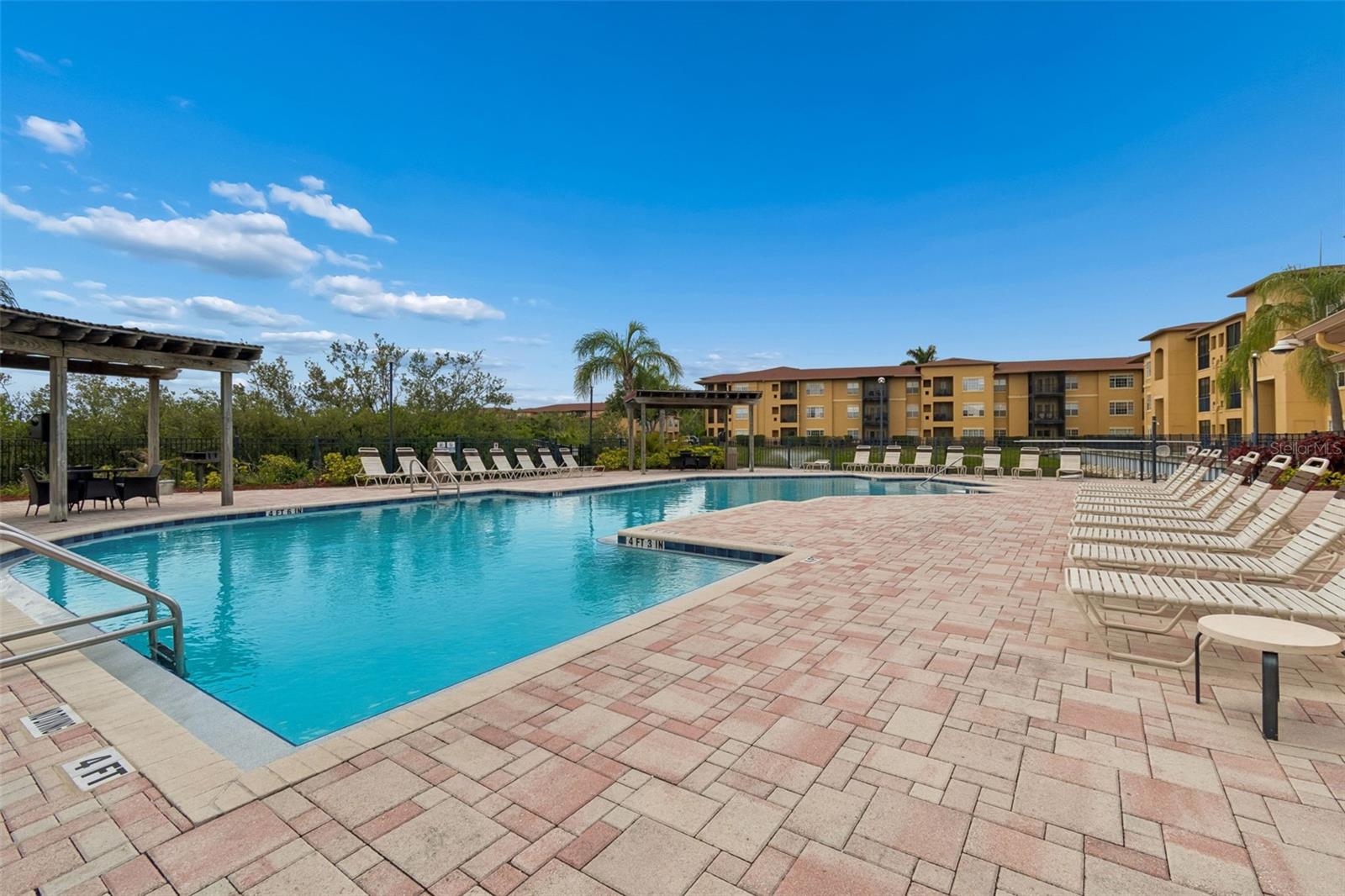 4304 BAYSIDE VILLAGE DR #204, TAMPA, FL, 33615