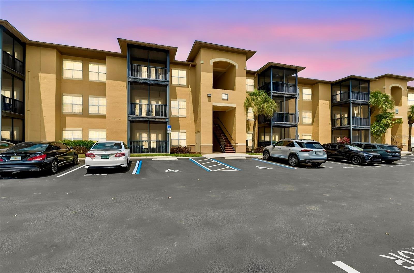 4304 BAYSIDE VILLAGE DR #204, TAMPA, FL, 33615