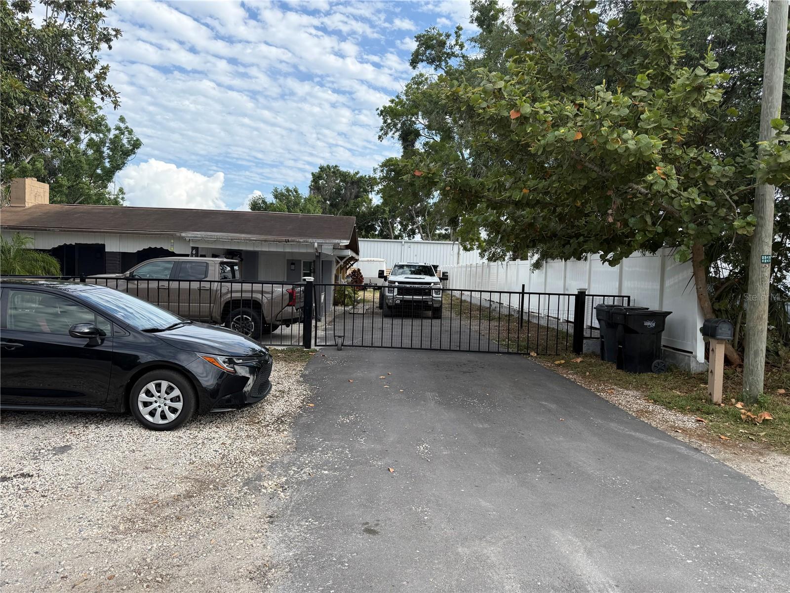 4106 W SOUTH AVE, TAMPA, FL, 33614
