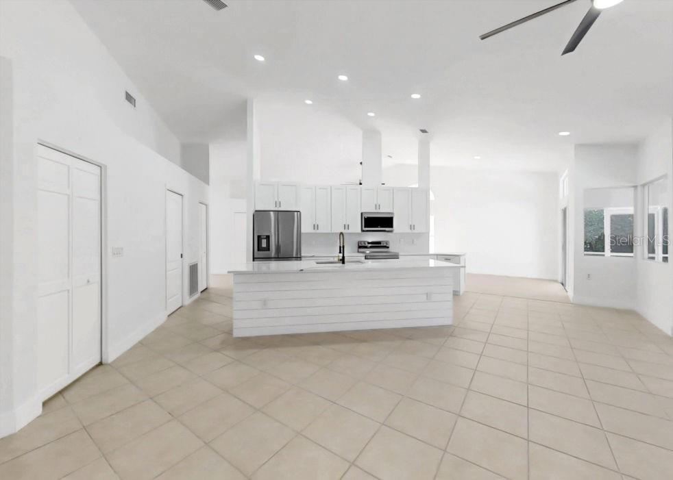 6409 STONE RIVER RD, BRADENTON, FL, 34203