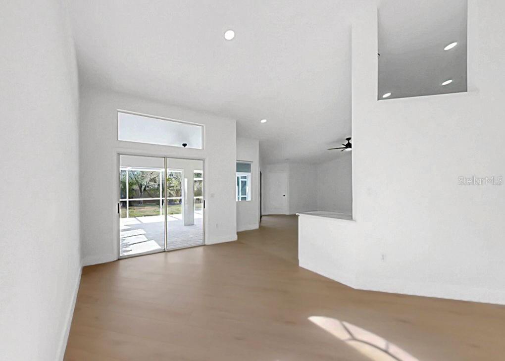 6409 STONE RIVER RD, BRADENTON, FL, 34203