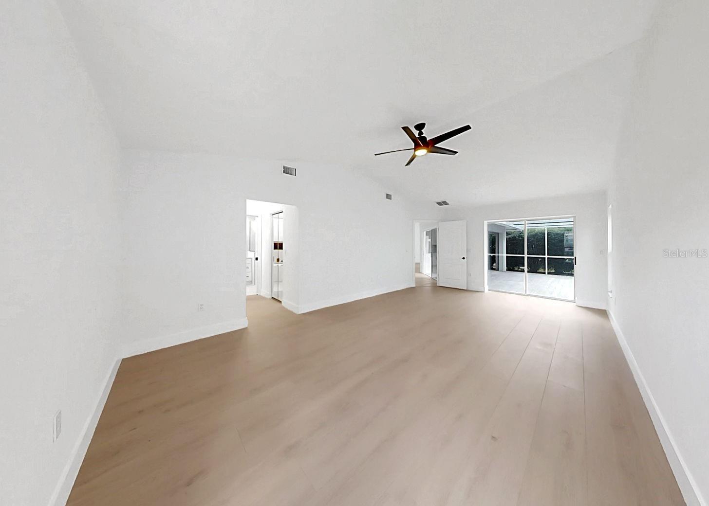 6409 STONE RIVER RD, BRADENTON, FL, 34203