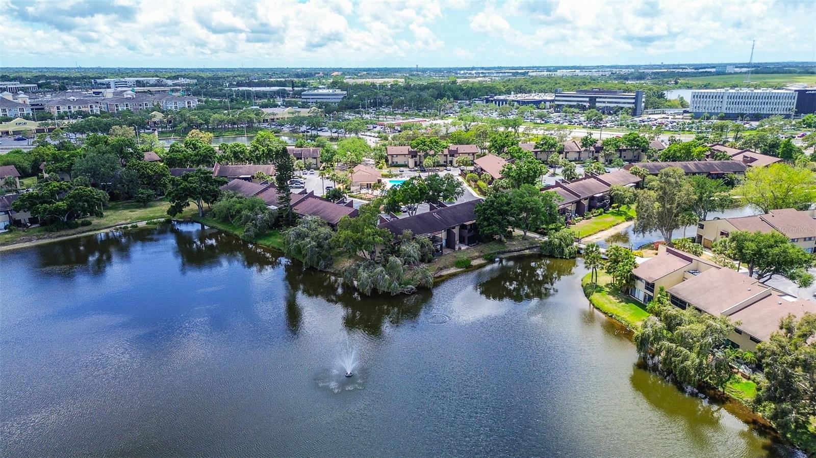 860 S VILLAGE DR N #106, ST PETERSBURG, FL, 33716