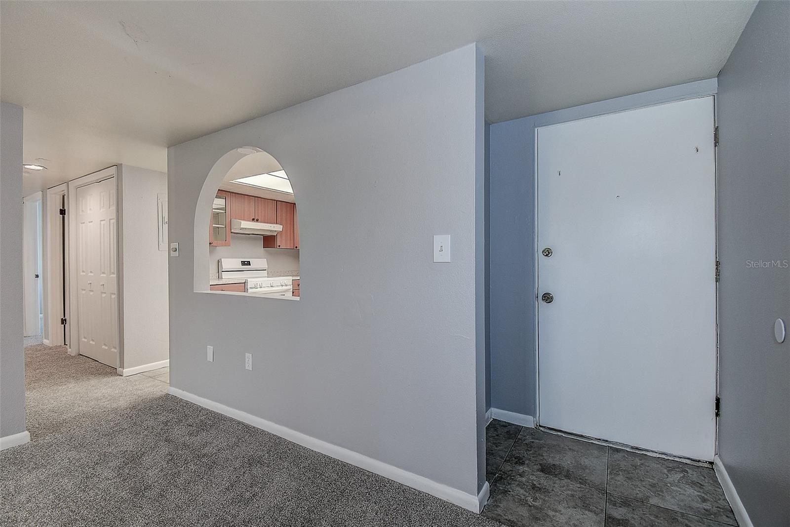 860 S VILLAGE DR N #106, ST PETERSBURG, FL, 33716