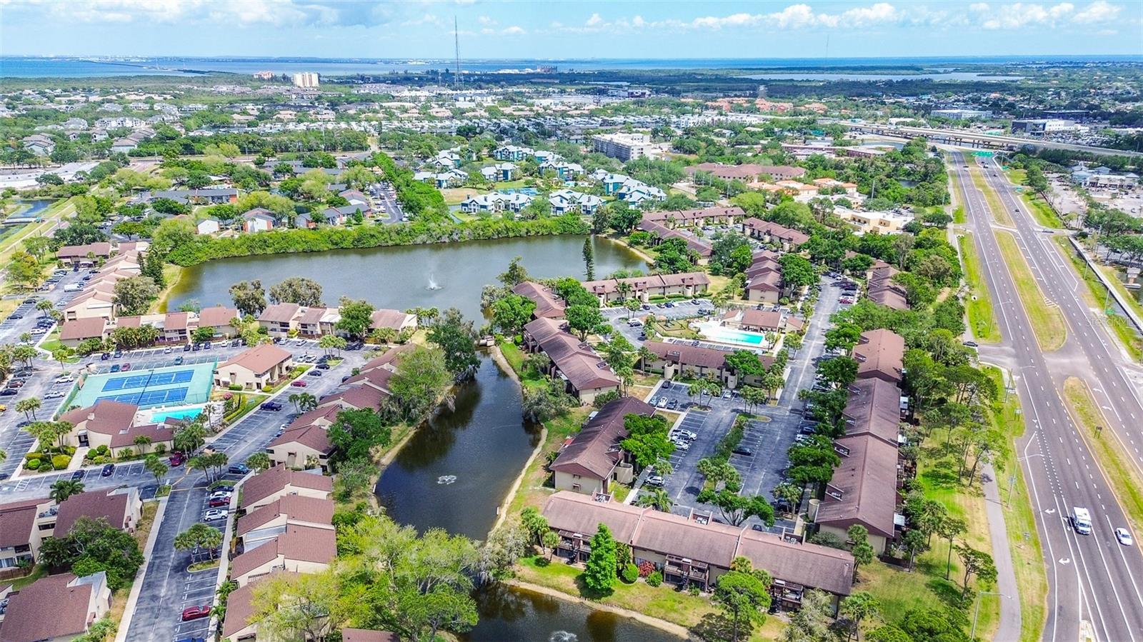 860 S VILLAGE DR N #106, ST PETERSBURG, FL, 33716