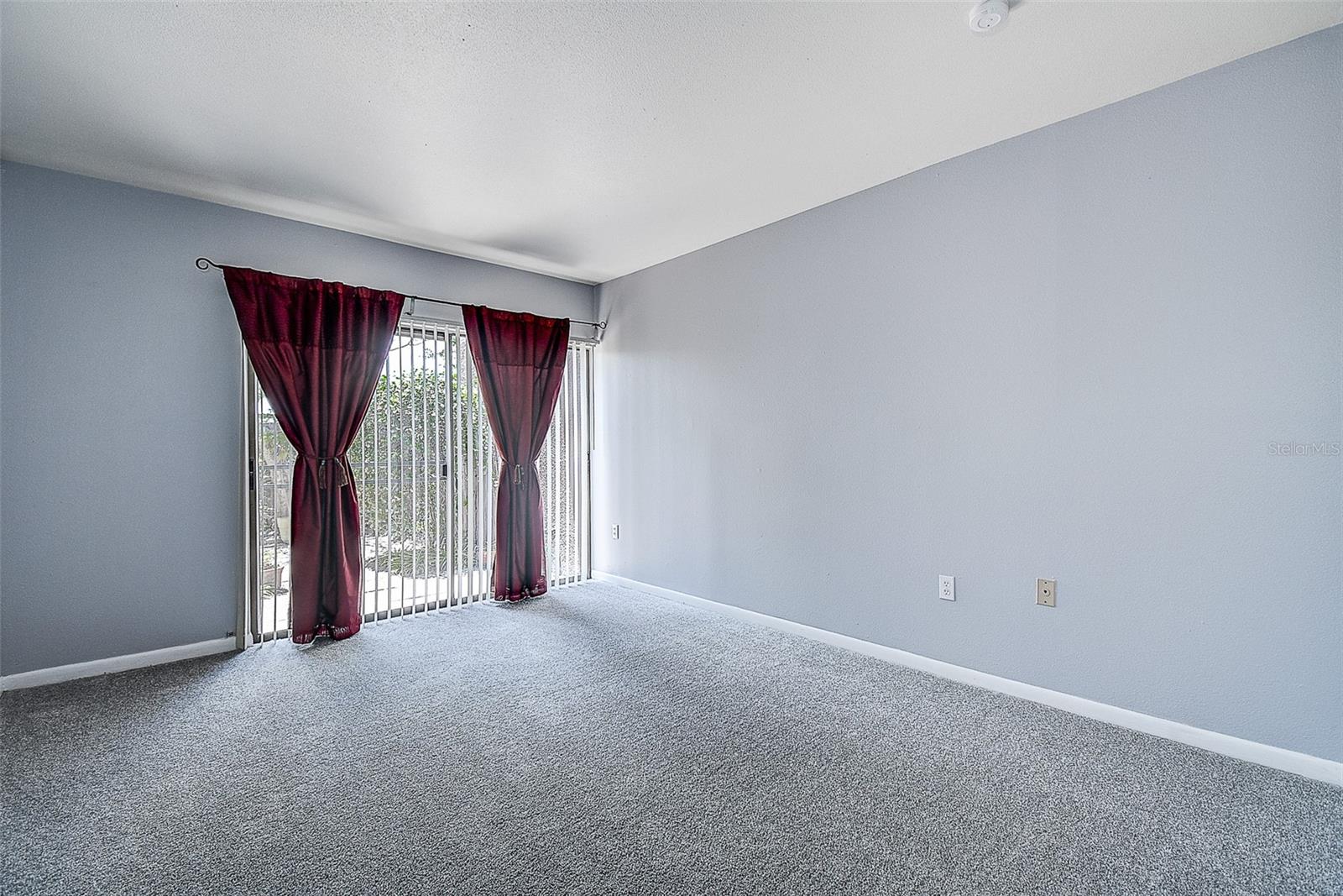 860 S VILLAGE DR N #106, ST PETERSBURG, FL, 33716