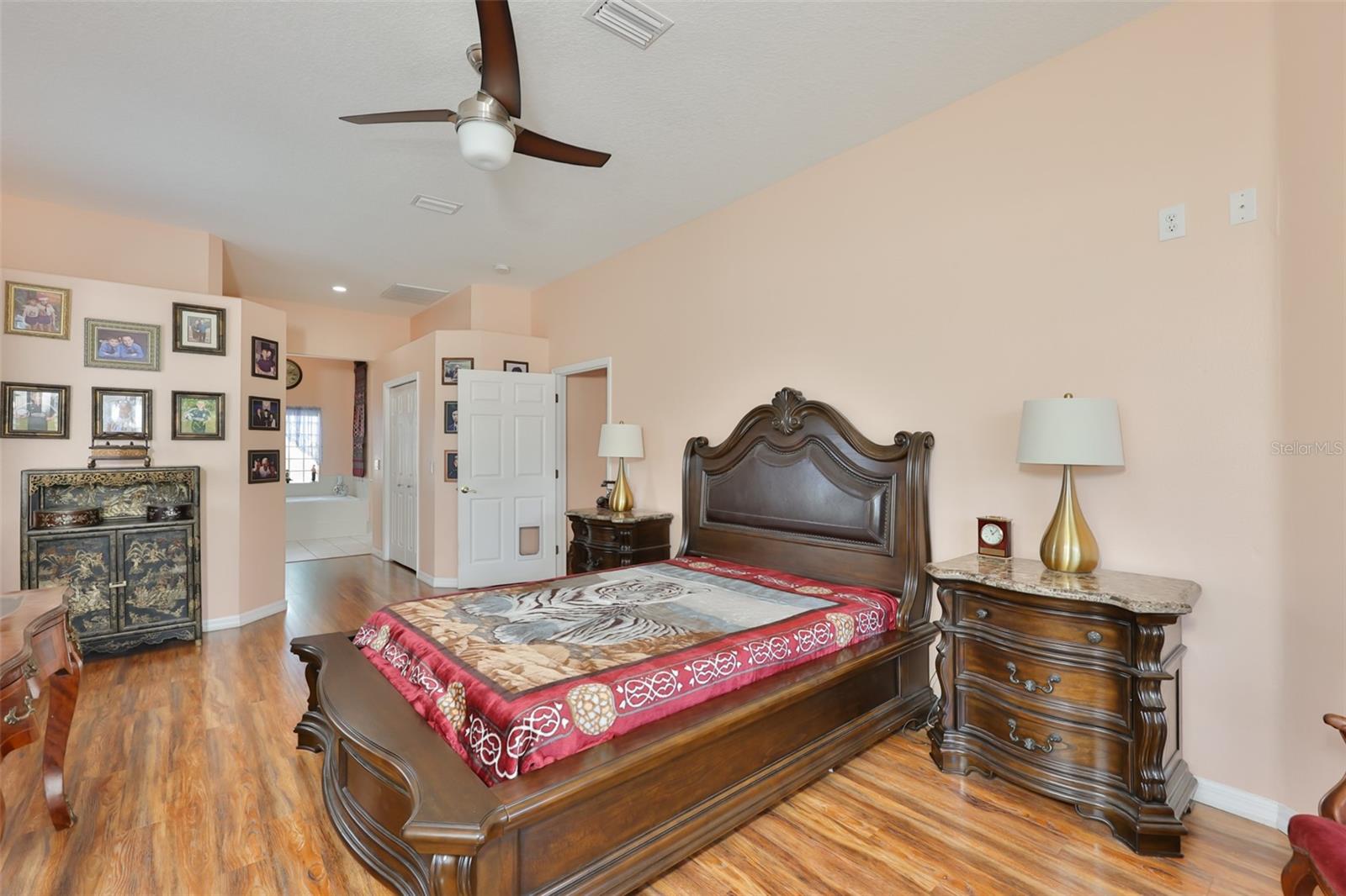 3822 CARDENAL AVE, SUN CITY CENTER, FL, 33573