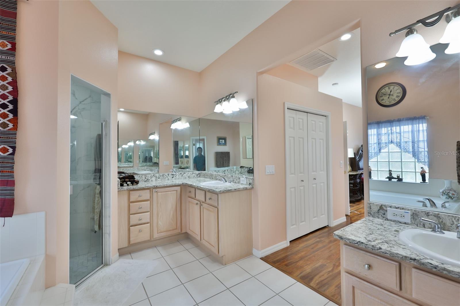 3822 CARDENAL AVE, SUN CITY CENTER, FL, 33573
