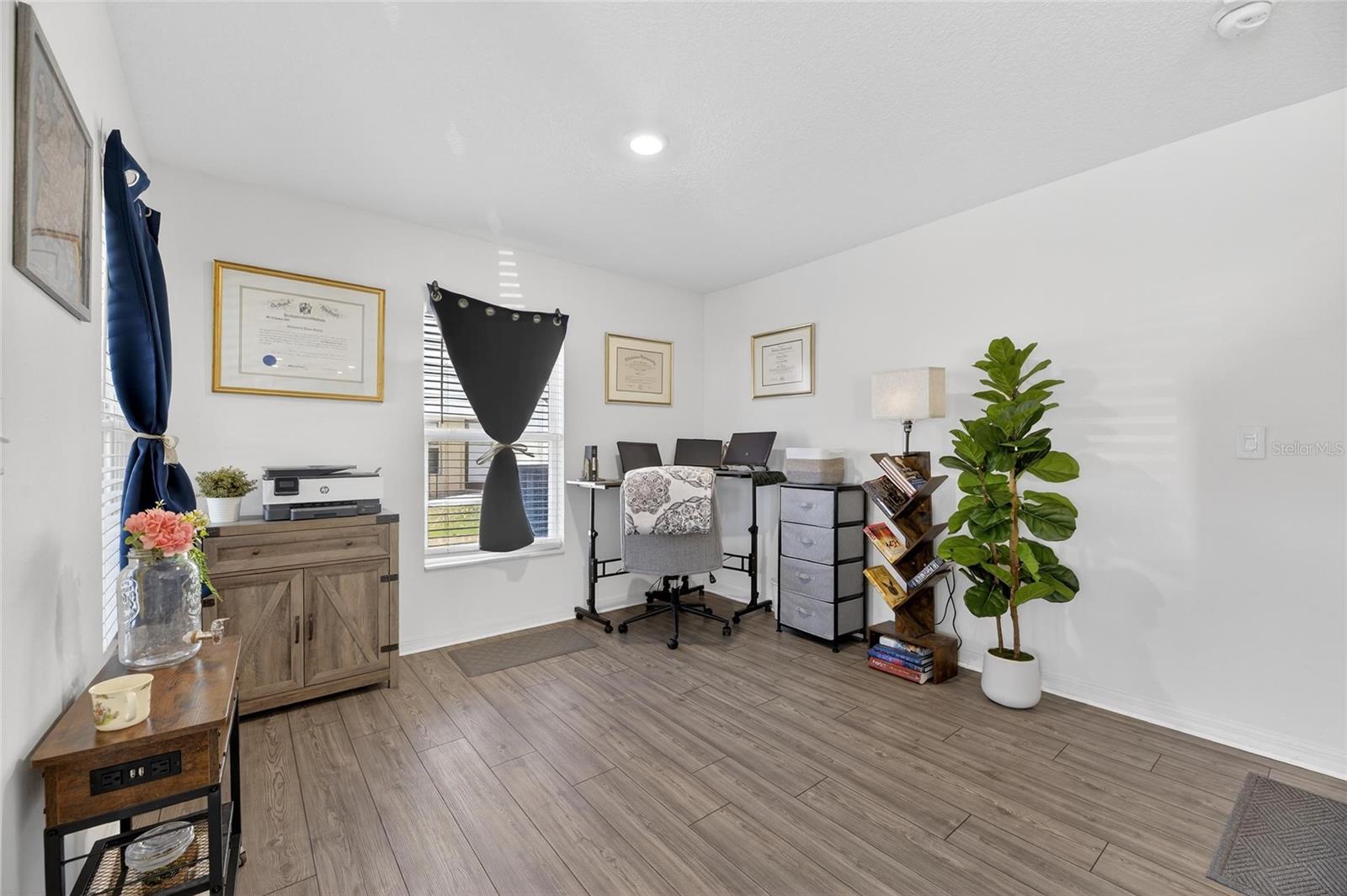 5335 NEW FRIENDSHIP PL, TAMPA, FL, 33619