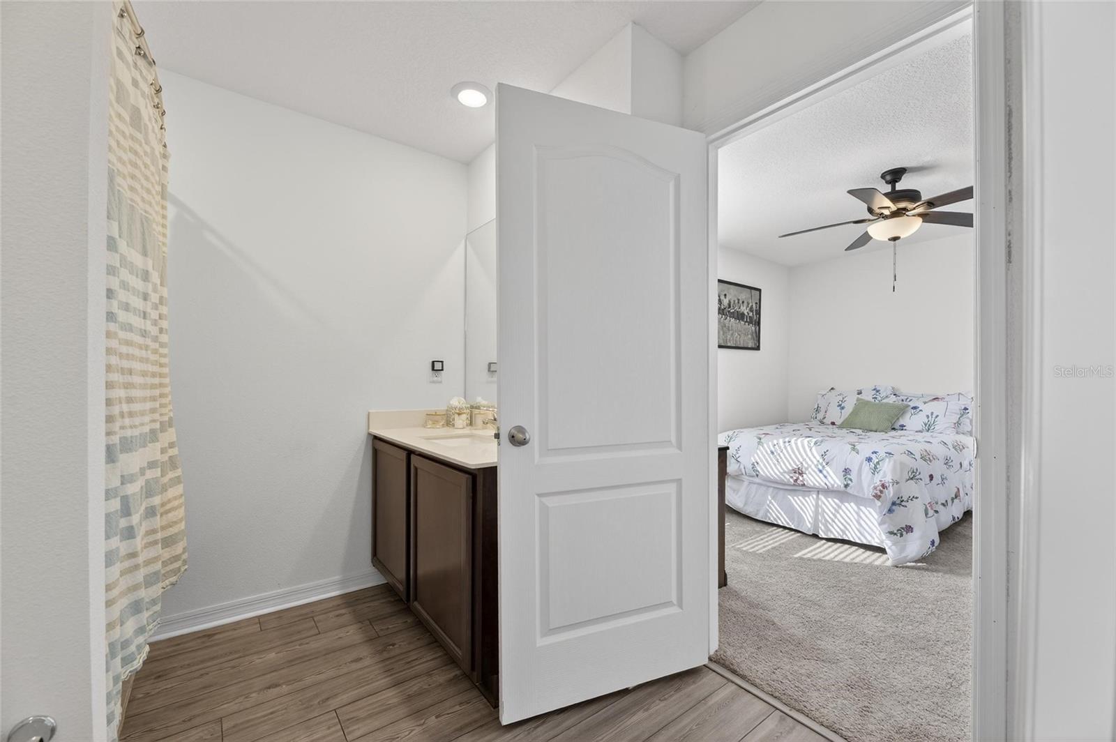 5335 NEW FRIENDSHIP PL, TAMPA, FL, 33619