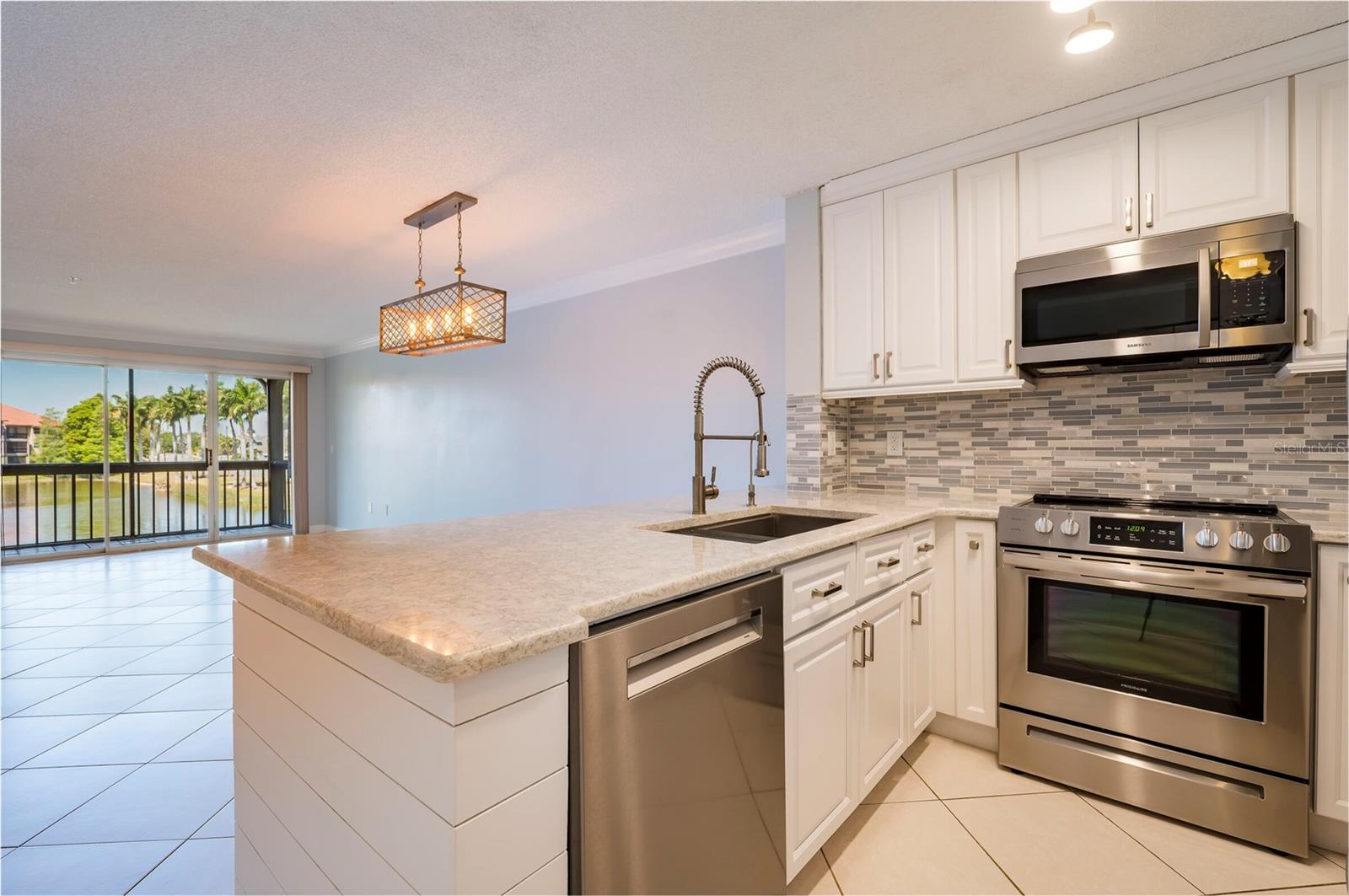 2400 FEATHER SOUND DR #1125, CLEARWATER, FL, 33762