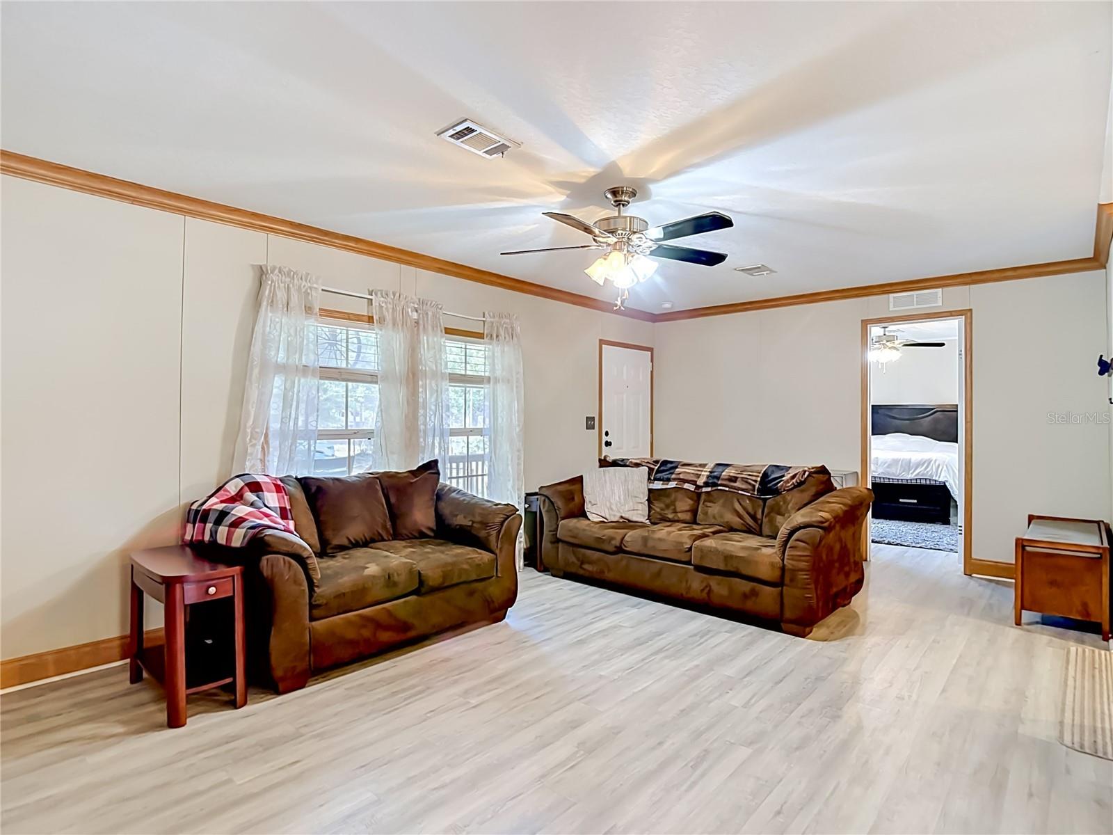 40949 JERRY RD, ZEPHYRHILLS, FL, 33540