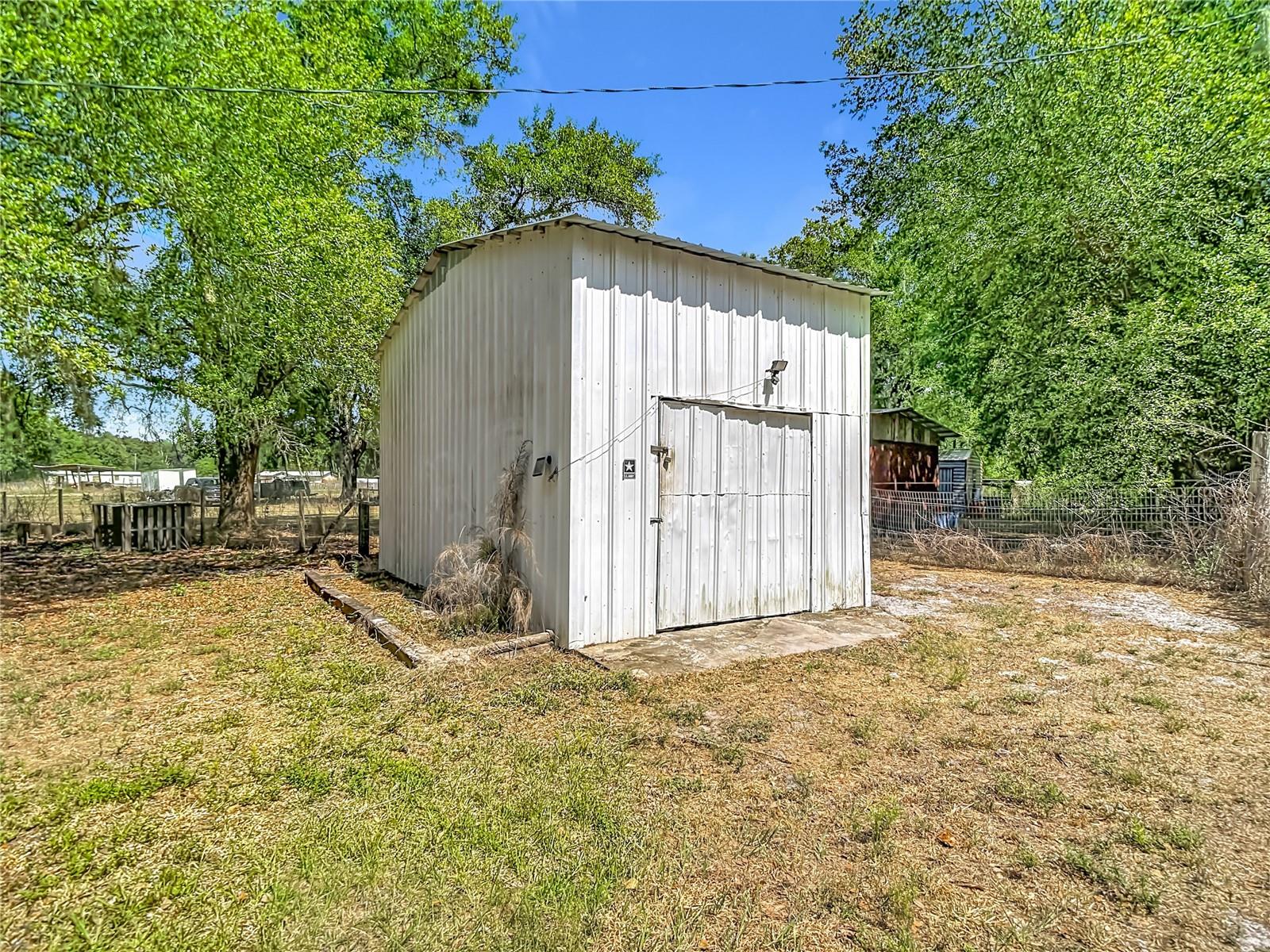 40949 JERRY RD, ZEPHYRHILLS, FL, 33540