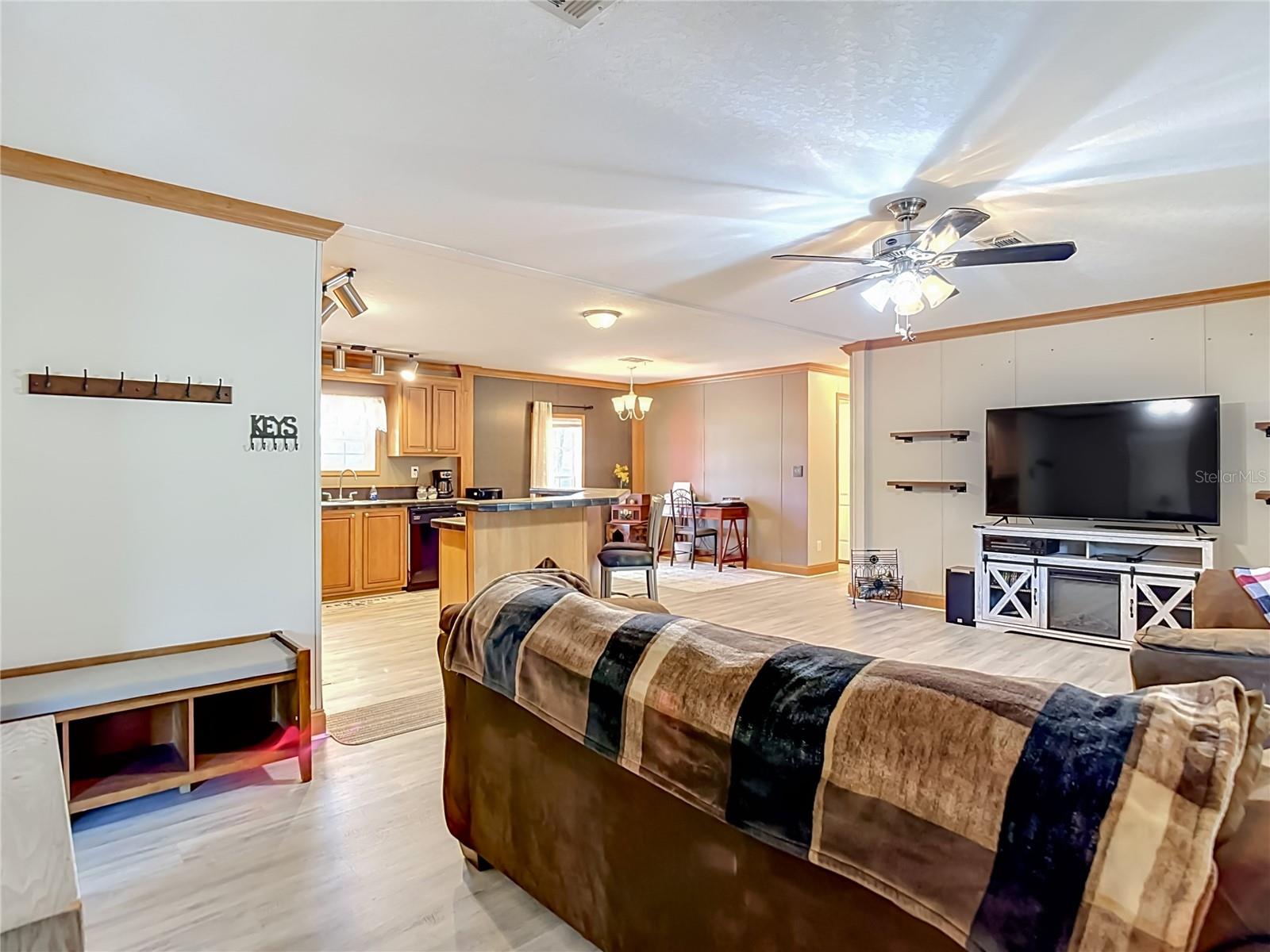 40949 JERRY RD, ZEPHYRHILLS, FL, 33540