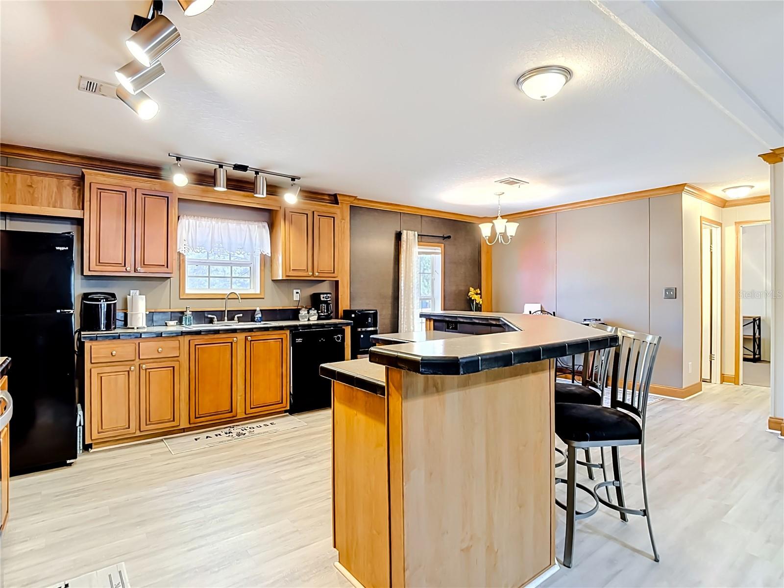 40949 JERRY RD, ZEPHYRHILLS, FL, 33540