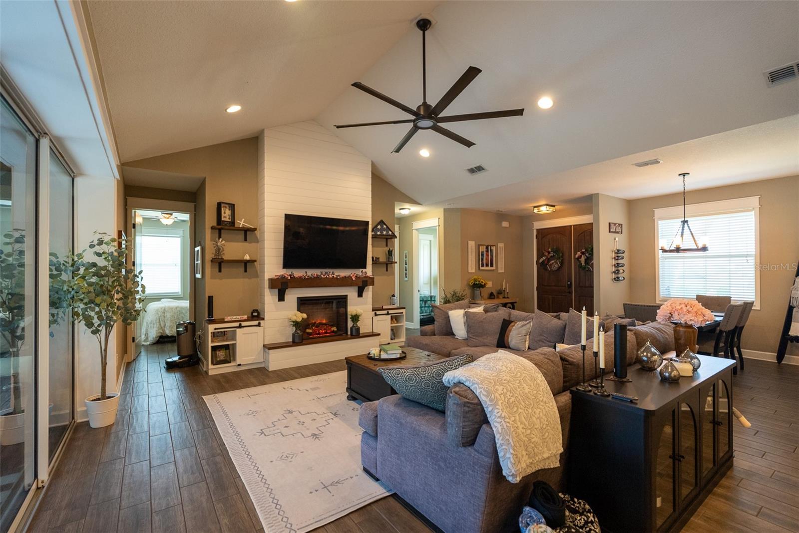 6710 WINTERSET GARDENS RD, WINTER HAVEN, FL, 33884