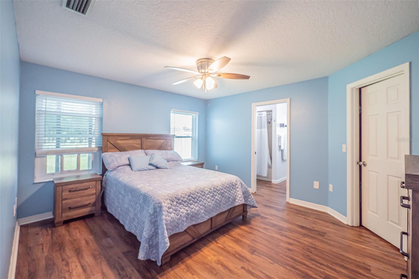 33 GINGER CIR, LEESBURG, FL, 34748
