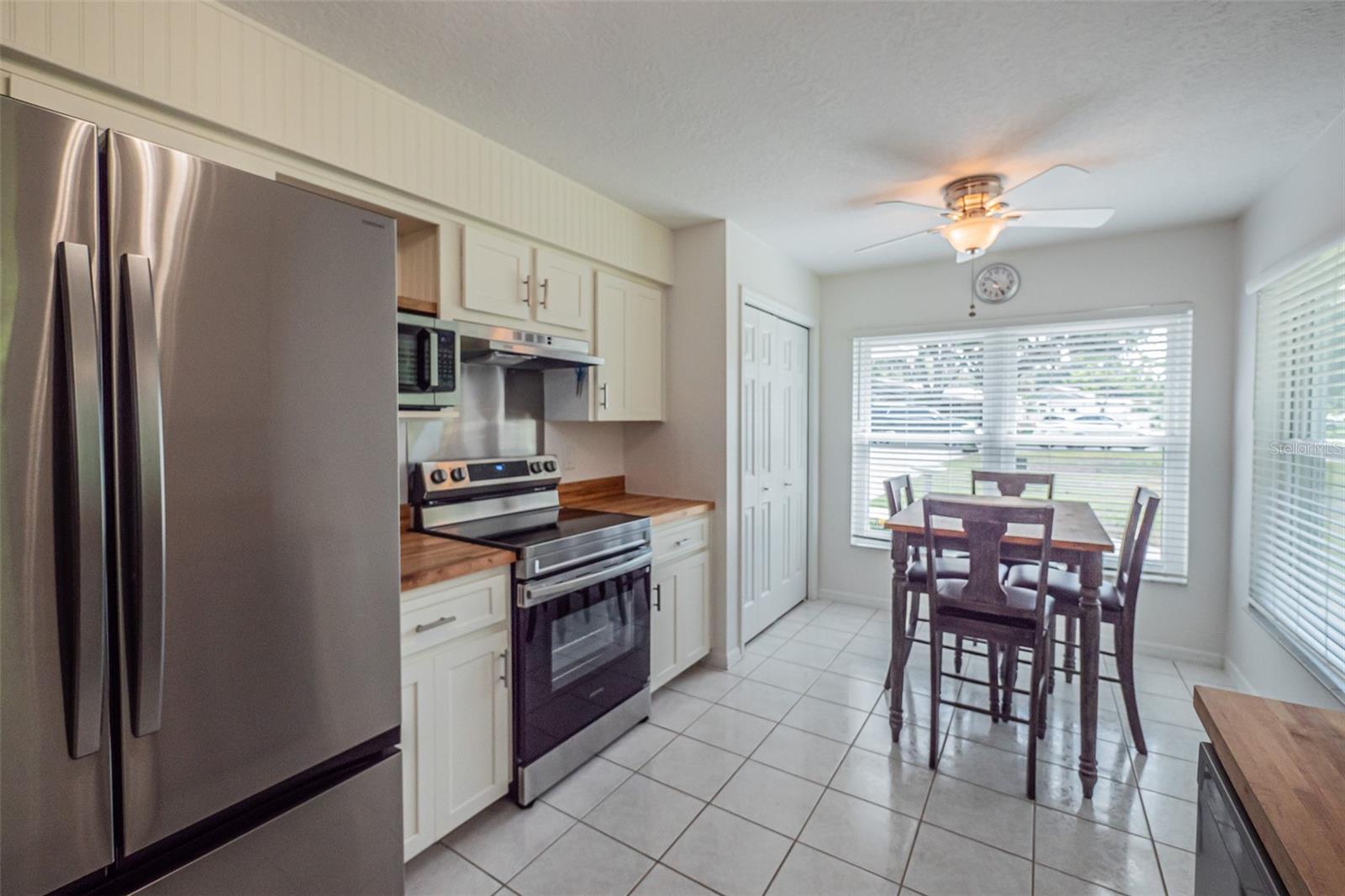 33 GINGER CIR, LEESBURG, FL, 34748