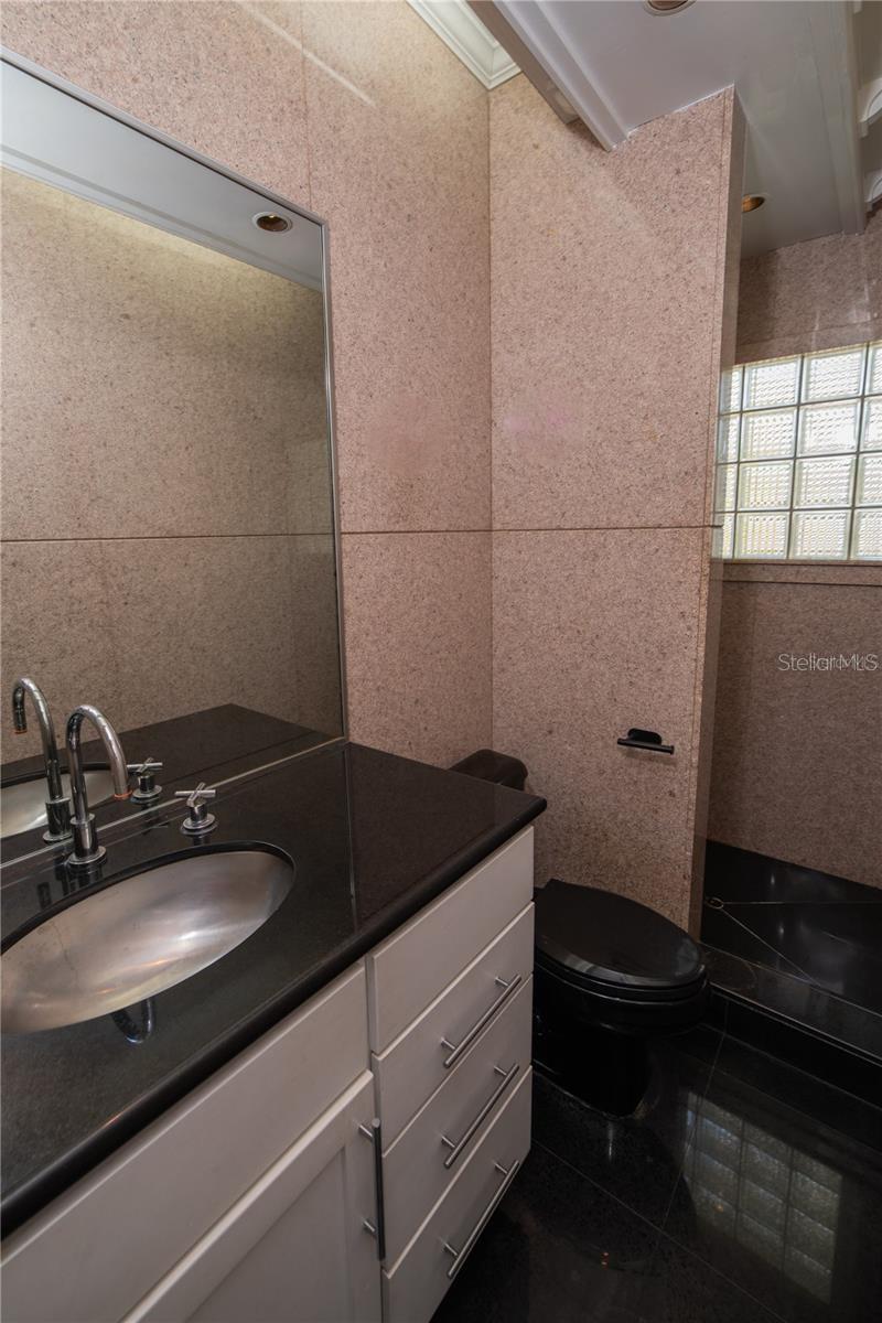 533 S CENTER ST, EUSTIS, FL, 32726