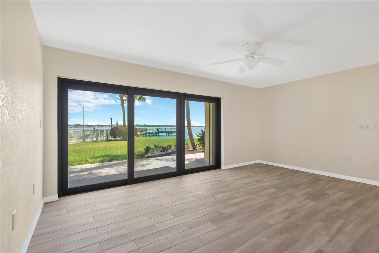 7520 SUNSHINE SKYWAY LN S #P5, ST PETERSBURG, FL, 33711
