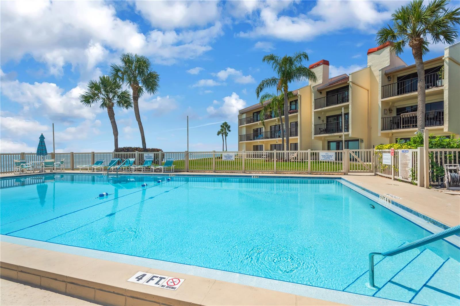 7520 SUNSHINE SKYWAY LN S #P5, ST PETERSBURG, FL, 33711