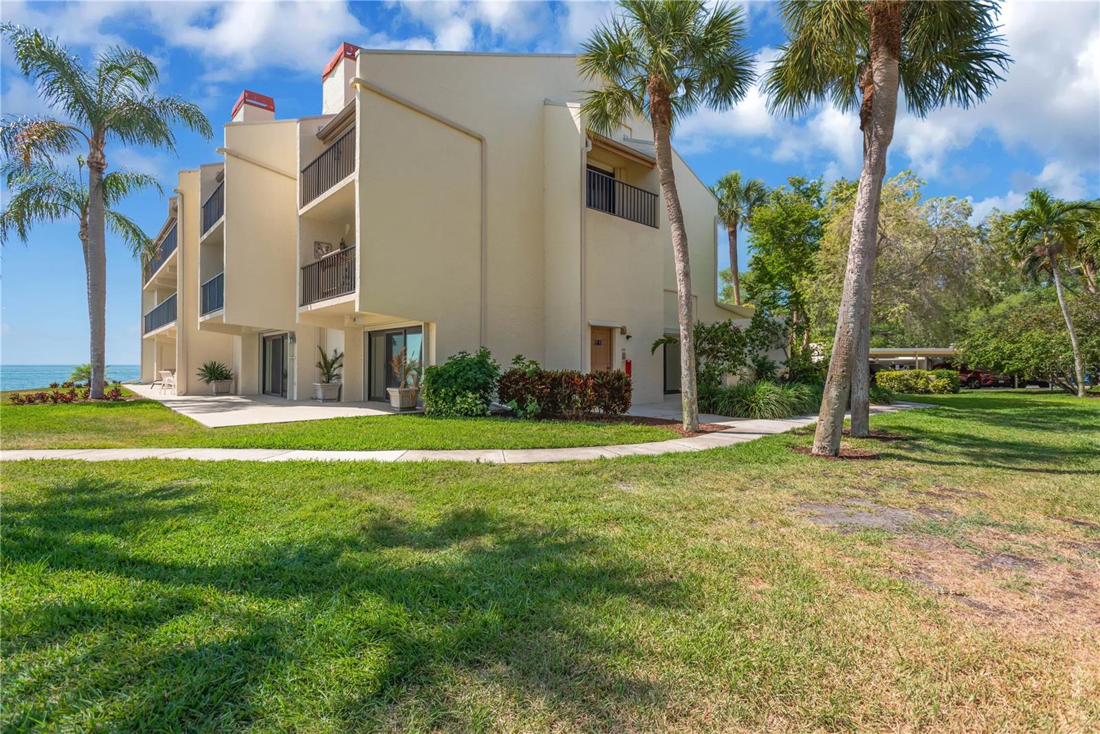 7520 SUNSHINE SKYWAY LN S #P5, ST PETERSBURG, FL, 33711